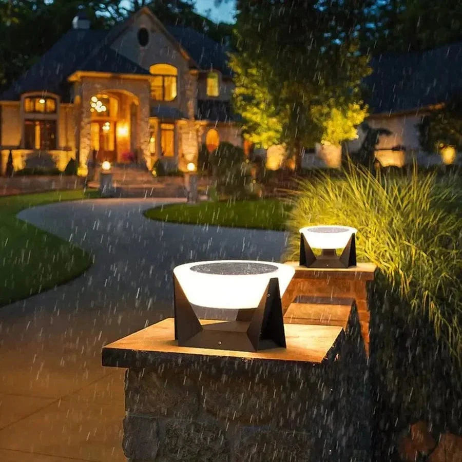 Solvara Outdoor Solar Wall Light