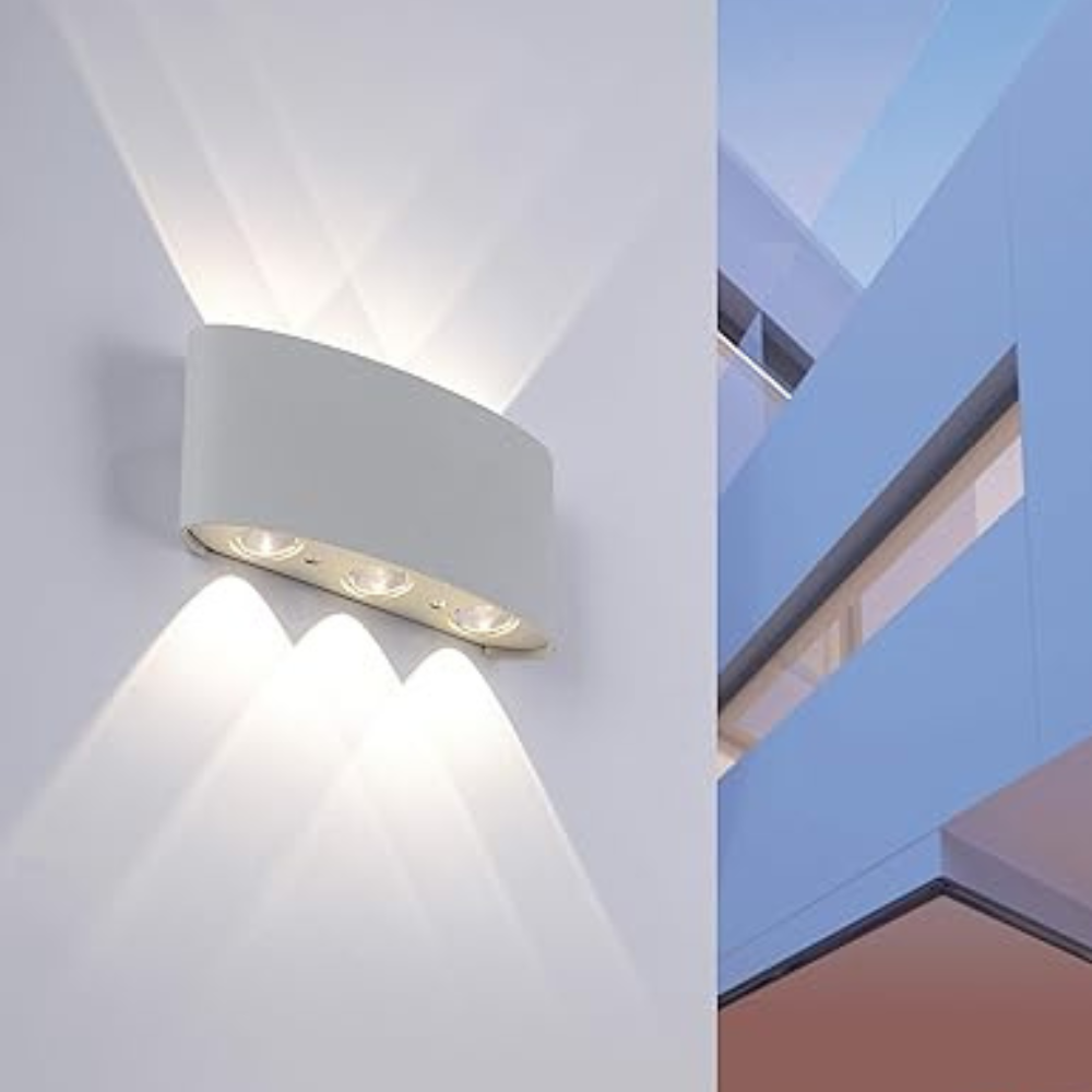 Éclat du Crépuscule – Matte Black Modern Outdoor Wall Lamp 1