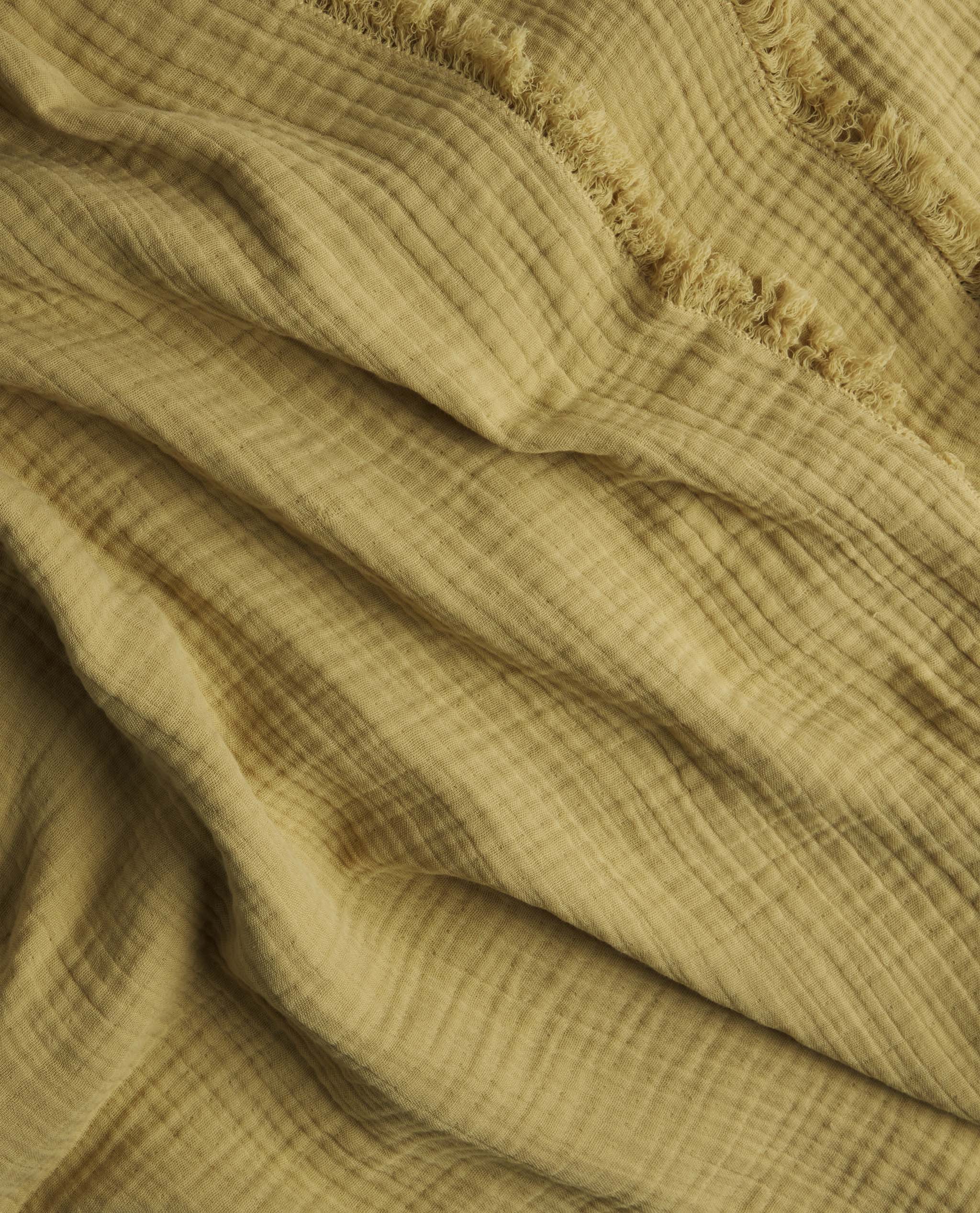 House of Grey Organic Cotton Muslin Throw - Chamomile 1