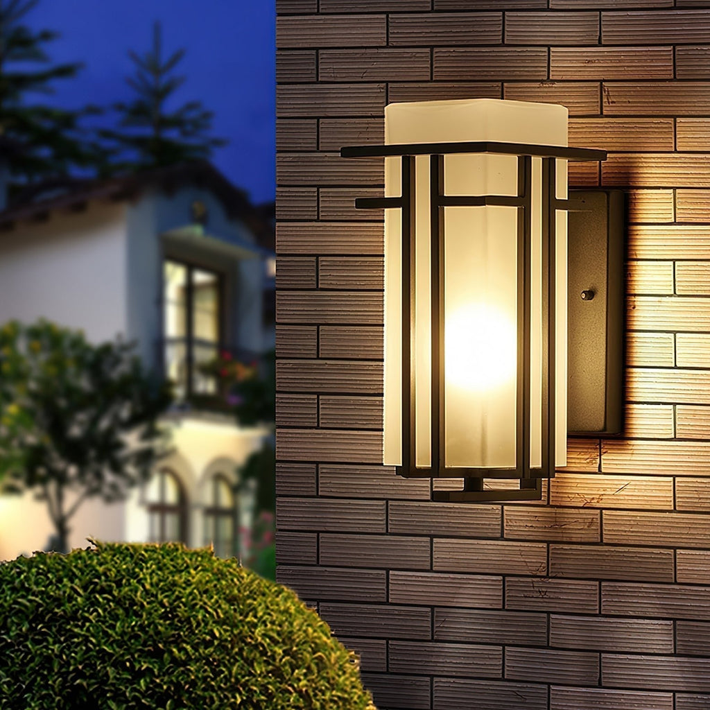 Linden – Iron And Glass Outdoor Wall Lantern 4
