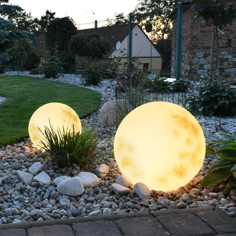 Lunar Glow – Weather-Resistant LED Garden Lamp in Moon Shape 1