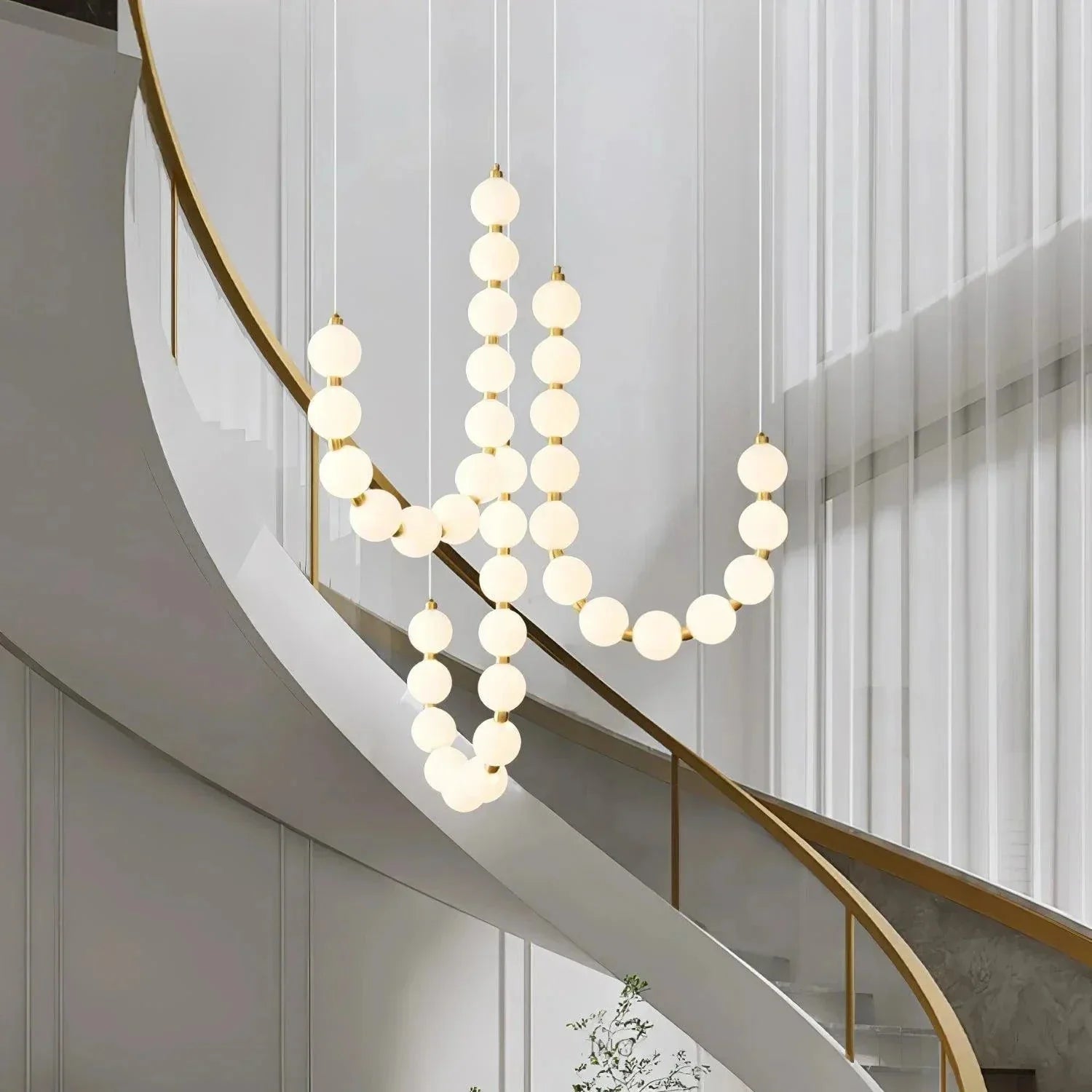 Nevalis Necklace Chandelier – White Pearl Finish