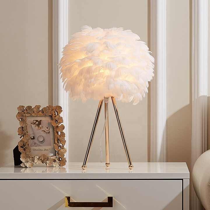 Missfeather – Feather Finish Dimmable Table Lamp for Bedroom and Living Room 6