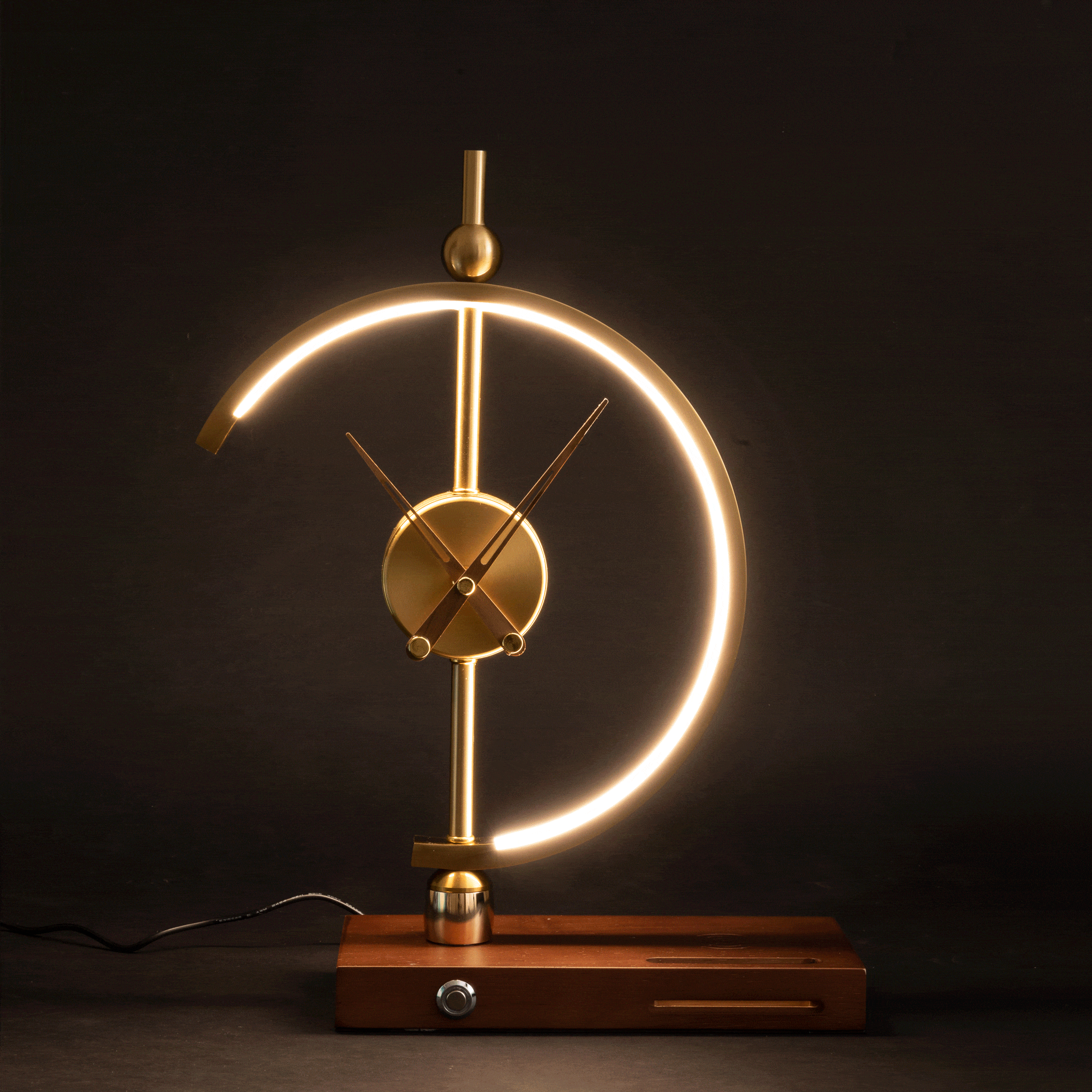 Nagoya – Maple Wood & Metal LED Clock Lamp with Wireless Charging 5