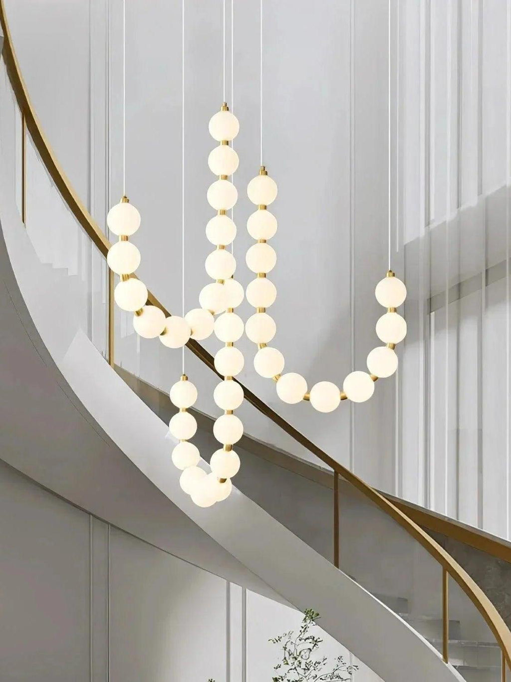 Nevalis Necklace Chandelier – White Pearl Finish