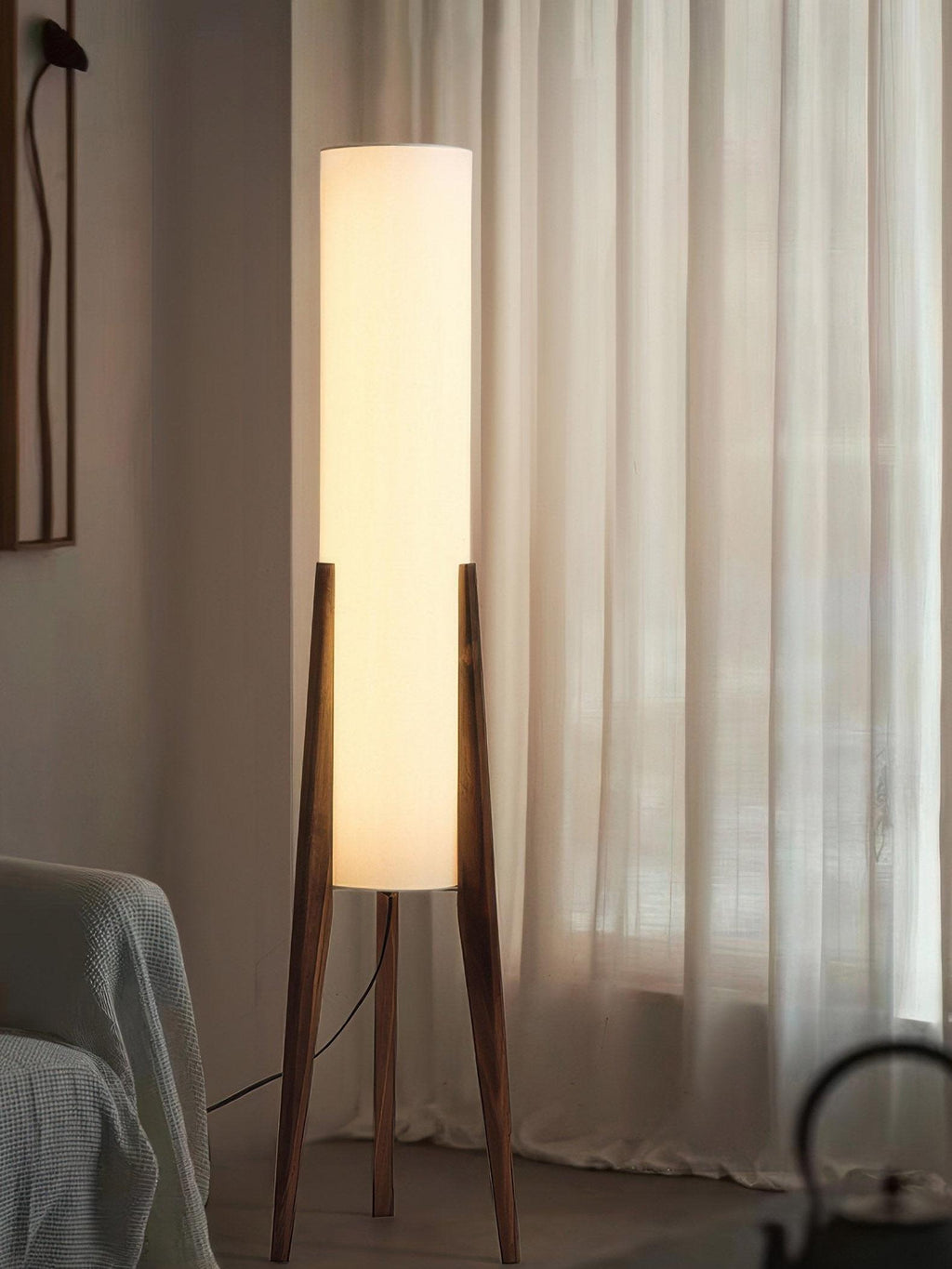 Nordwal Floor Lamp – Walnut & Brass