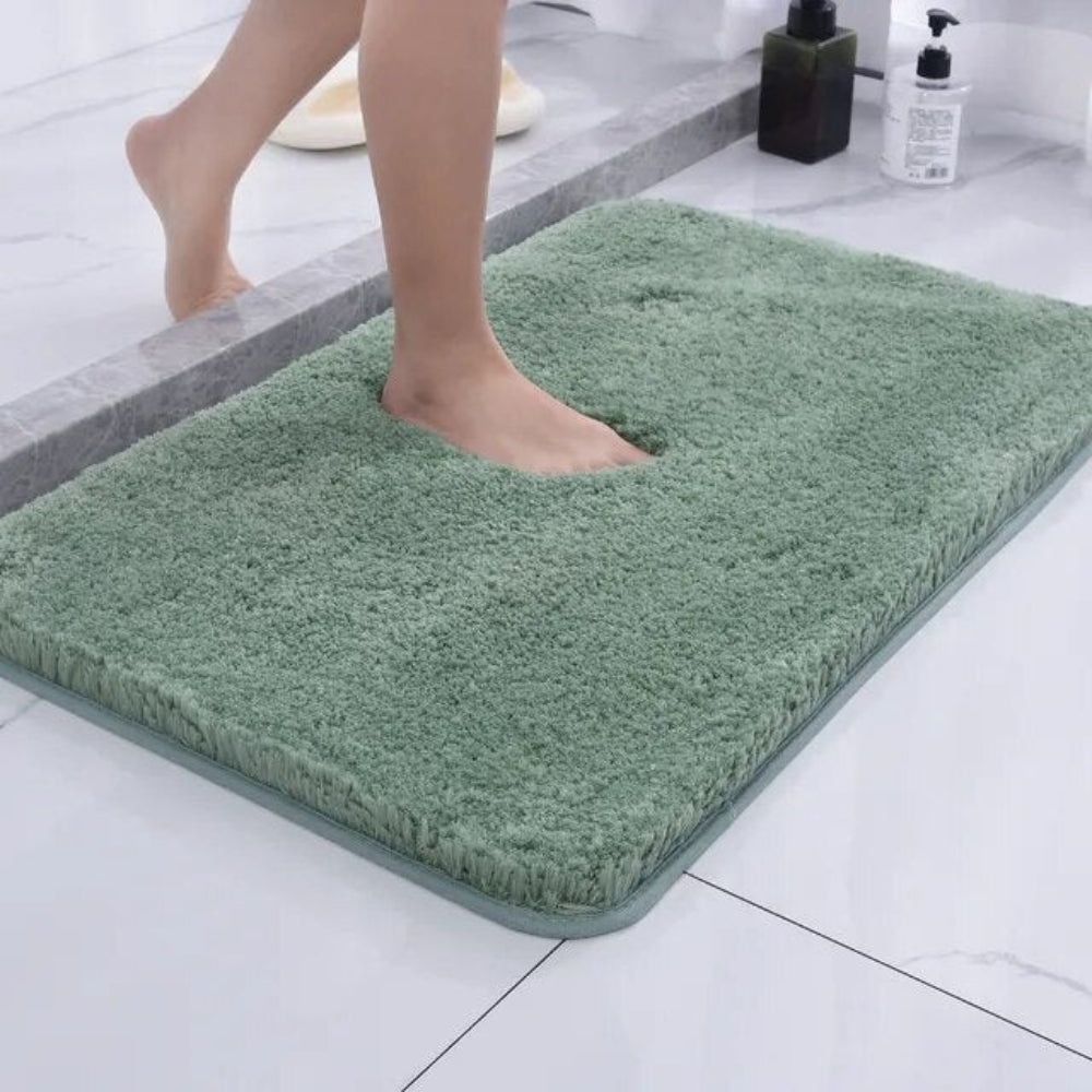 Plush Grey Microfiber Bathroom Floor Mat 4