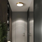 Ring de Lumière – Matte Black & Brushed Gold Table Lamp 3