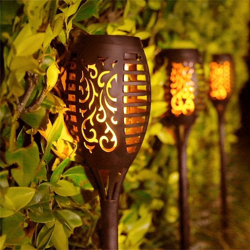 Solar-Powered Garden Torch – Elegant Metal Outdoor Light 1