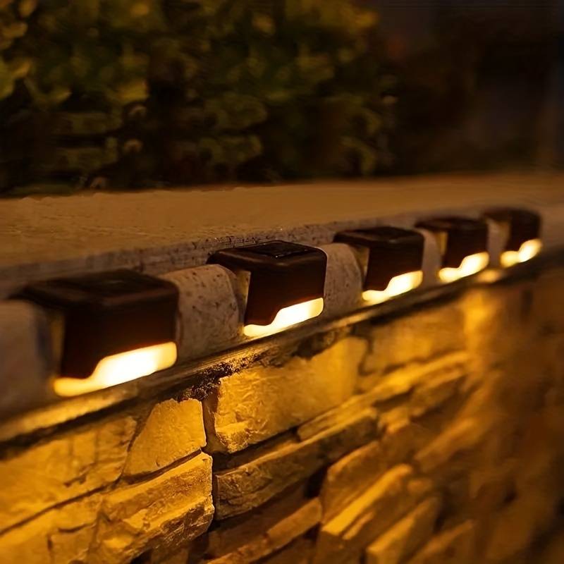 Solar-Powered LED Outdoor Wall Lights – Eco-Friendly Garden Lighting 1